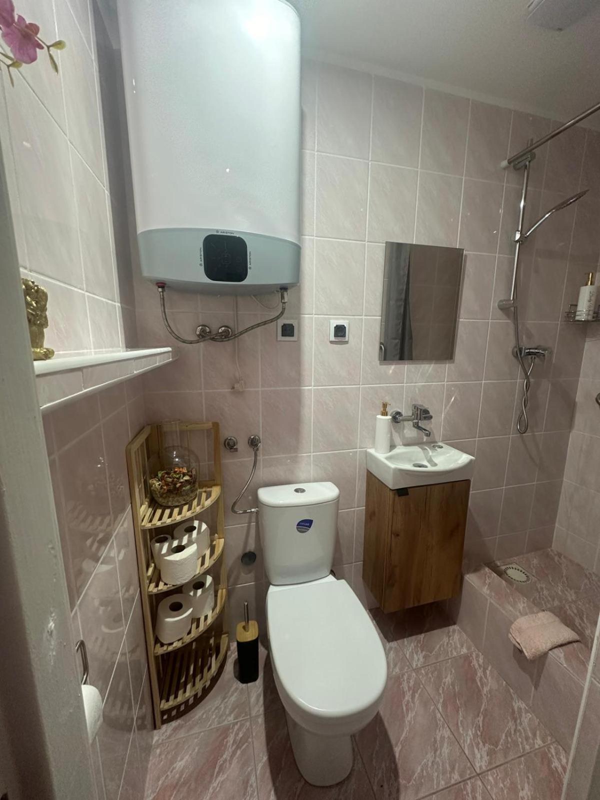 Appartamento Apartament Pastelowy Kollataja Tomaszów Mazowiecki Esterno foto