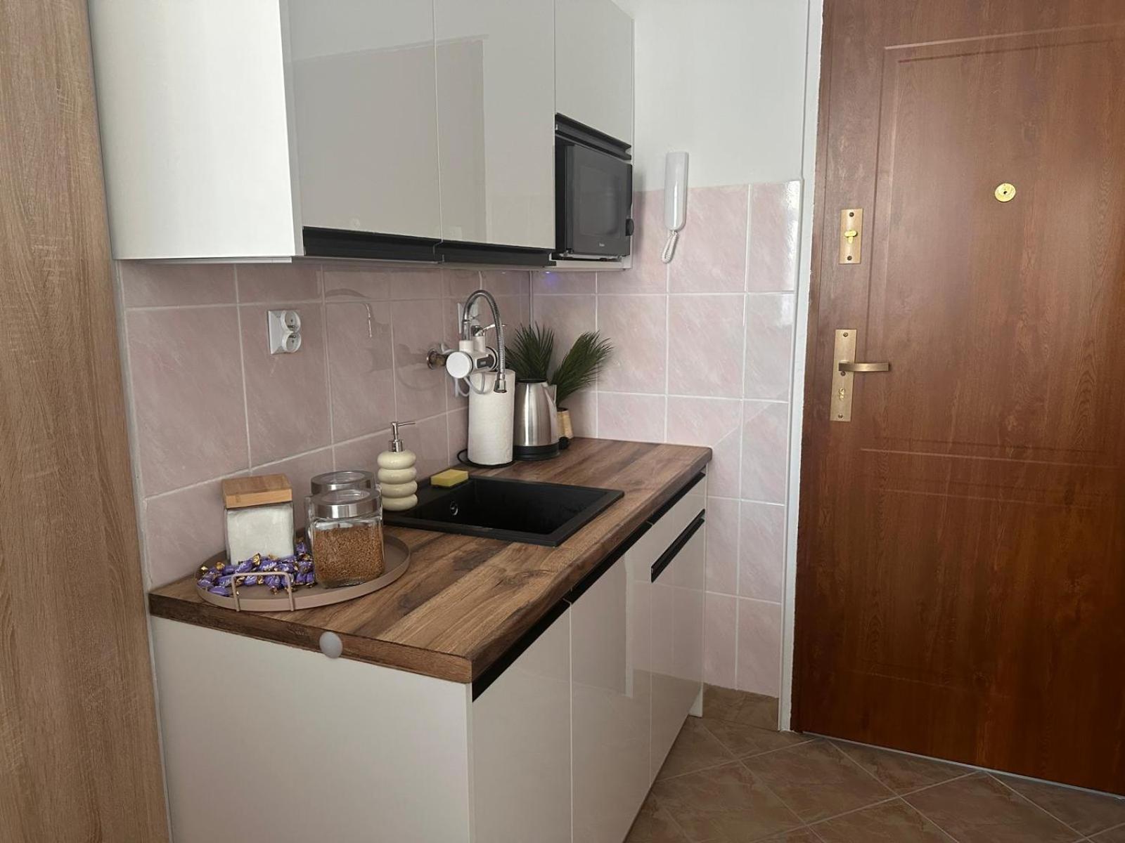 Appartamento Apartament Pastelowy Kollataja Tomaszów Mazowiecki Esterno foto